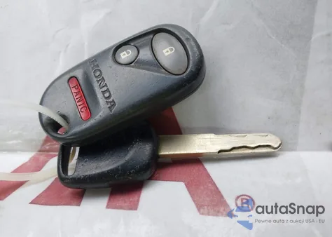 2008 Honda Accord 2.4 Lx from USA, damaged, VIN 1HGCP26318A102503